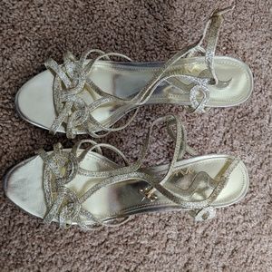 gold sparkly heels